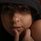 ओन्लीफैंस प्रोफ़ाइल तस्वीर moonsmokes