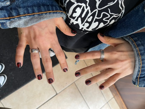 Image d'en-tête OnlyFans more00grey