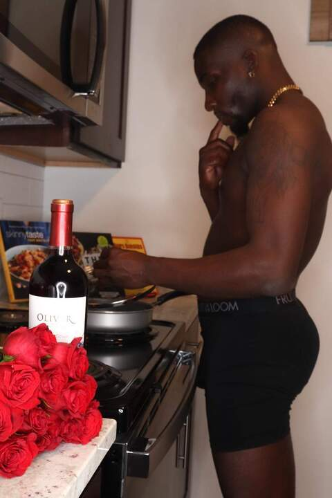 오직 팬들만 볼 수 있는 mr.ebony90의 헤더 사진