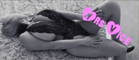 Снимка на заглавието на OnlyFans mrsvice