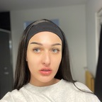 Profilbild bei OnlyFans von mummy_mimi