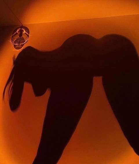 OnlyFansのヘッダー画像 nataliadaza