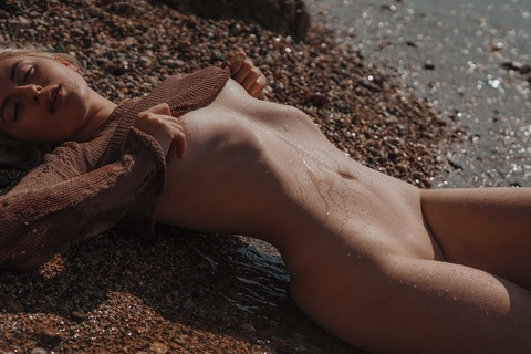 OnlyFans Header Bild nightivy