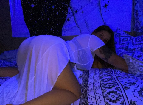 OnlyFans Header Bild nniuqqquinn