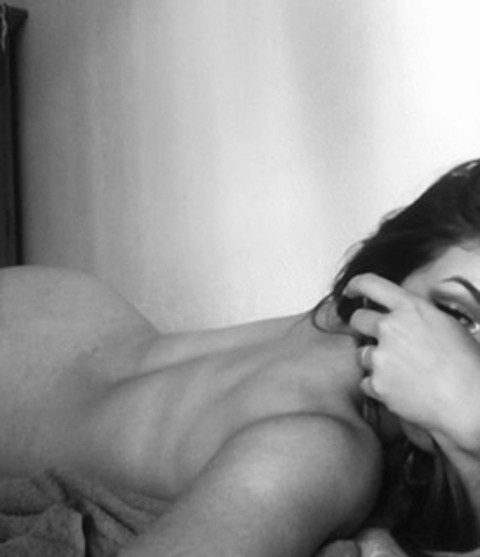 OnlyFansのヘッダー画像 nrv_14