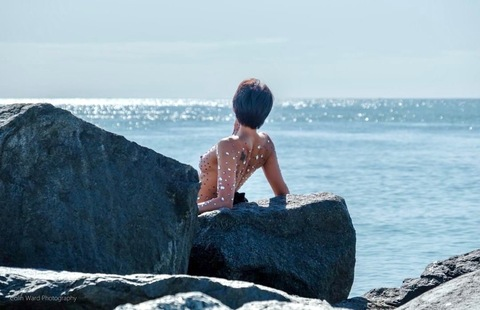 Картинка шапки OnlyFans nudenaturlmoves