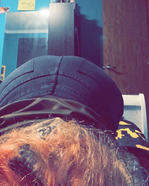 Image d'en-tête OnlyFans oceaniconly