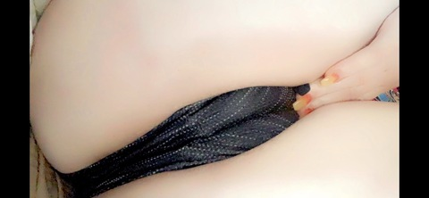 OnlyFansのヘッダー画像 oopsbaybee