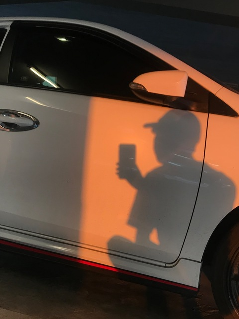 Gambar header OnlyFans pausesed