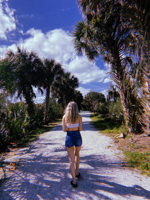 OnlyFansのヘッダー画像 peach3