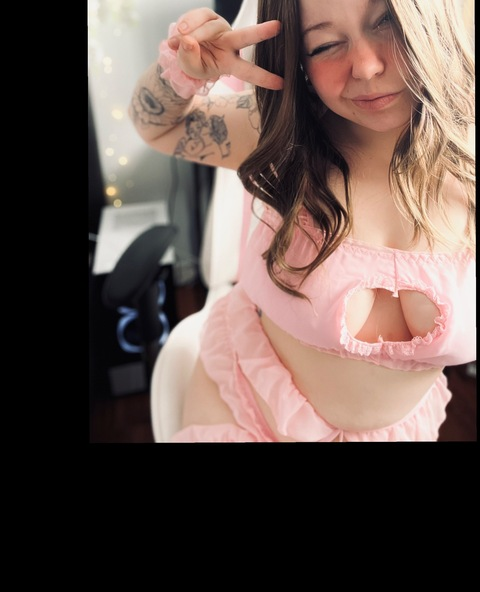 OnlyFans Header Bild peachesandxcream