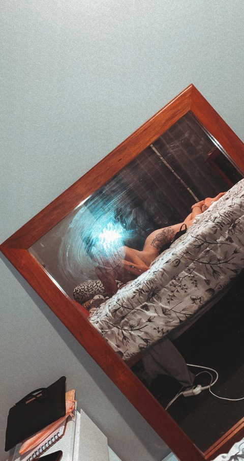 Immagine dell'intestazione OnlyFans petalrose59