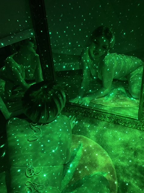 OnlyFans header picture pettyvandalism