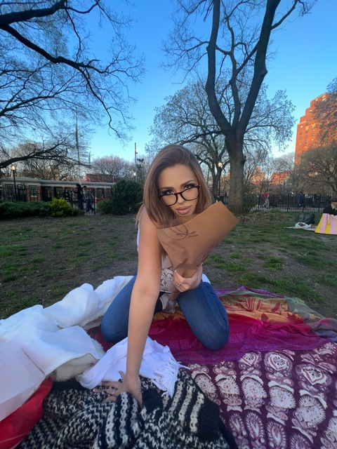 Gambar header OnlyFans phaniepr