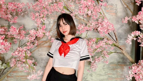 OnlyFansのヘッダー画像 preview.pimnalinn