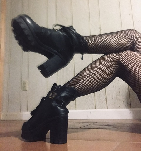 OnlyFans Header Bild reesie3