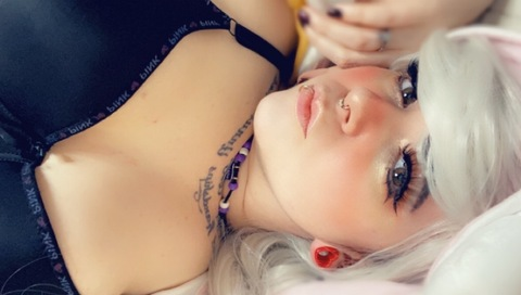 OnlyFansのヘッダー画像 rheddghost