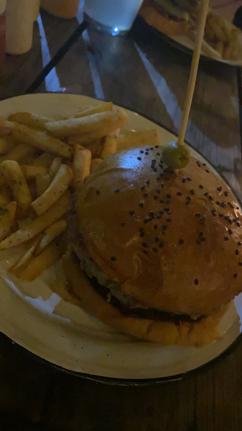 OnlyFansのヘッダー画像 rosafire