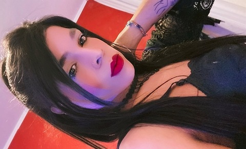 OnlyFans header picture s1zzabela