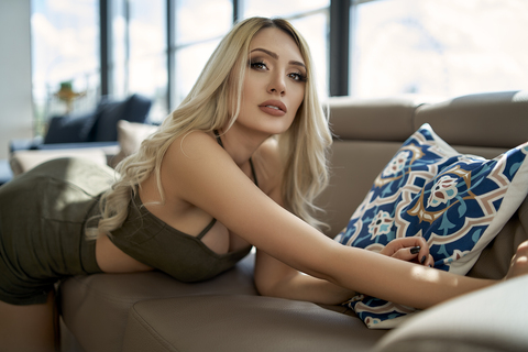 Gambar header OnlyFans sashaelite