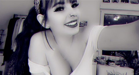 Gambar header OnlyFans sasii_me