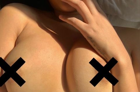 Obraz w nagłówku OnlyFans sassynicox