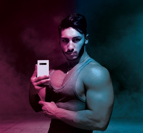 오직 팬들만 볼 수 있는 sebastianaz의 헤더 사진