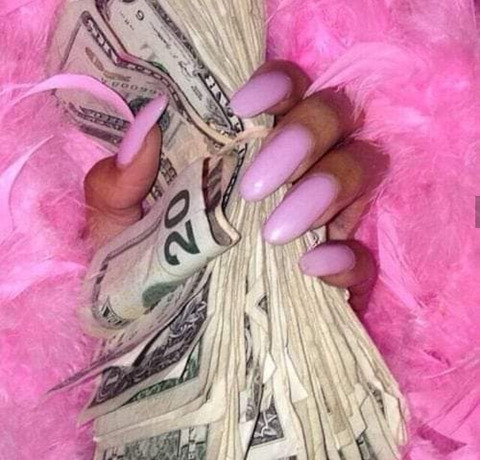 Image d'en-tête OnlyFans simonelovelee