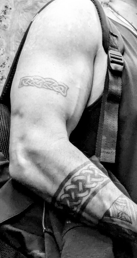 Gambar header OnlyFans sirocco