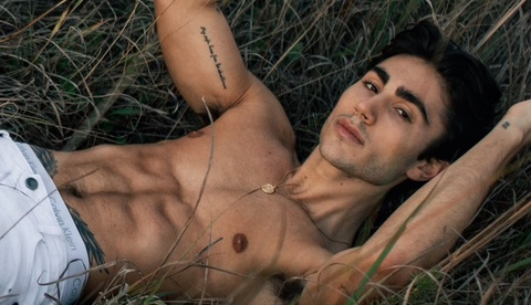 Image d'en-tête OnlyFans sixxxpacksam