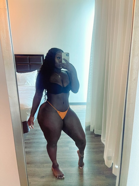 Image d'en-tête OnlyFans sooochocolate
