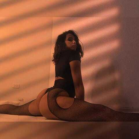 Картинка шапки OnlyFans soylamostaza