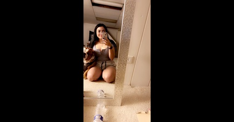 Картинка шапки OnlyFans squ1rts_world