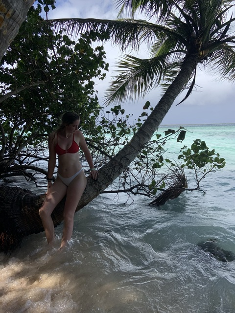 오직 팬들만 볼 수 있는 sunshine.690의 헤더 사진