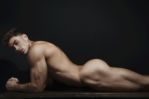 Снимка на заглавието на OnlyFans supernovasteele