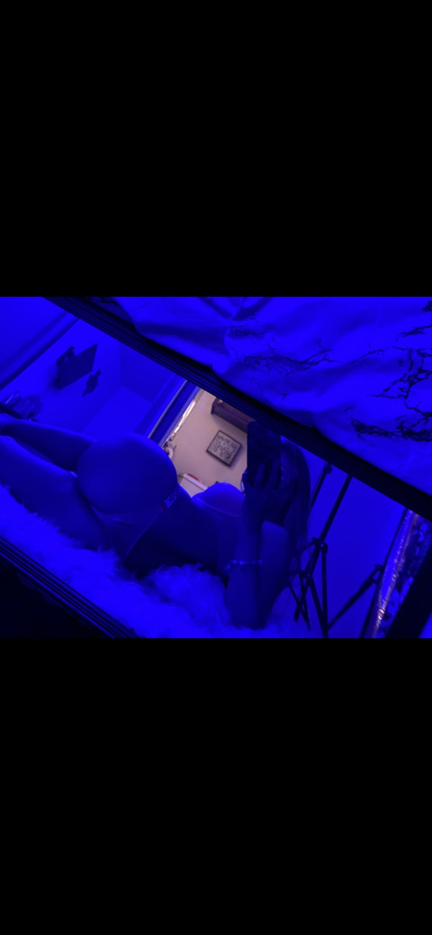 Картинка шапки OnlyFans susanellise