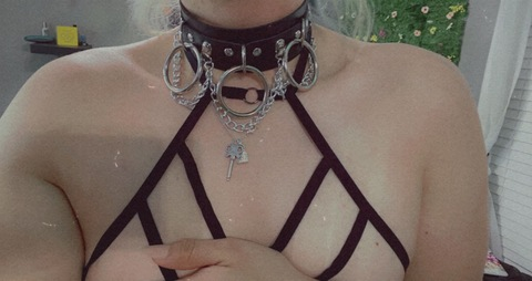 Gambar header OnlyFans syrenofdeath