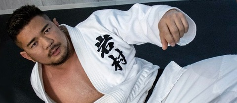 OnlyFans header picture taka_sab