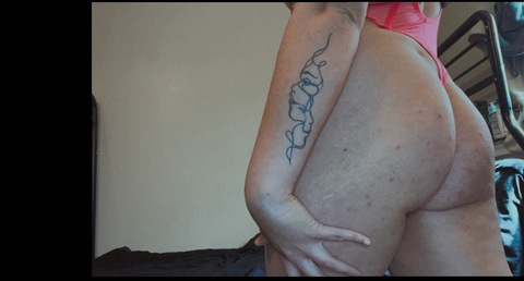 Obraz w nagłówku OnlyFans tattooedbaddiexo