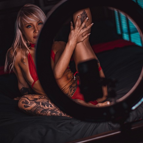 Imagen de encabezado de OnlyFans de tespresley