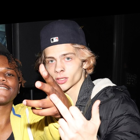 OnlyFansのヘッダー画像 thechrisdaniels