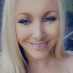 Аватар профиля OnlyFans thefamousmommy2