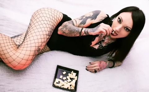 Image d'en-tête OnlyFans thevirginia