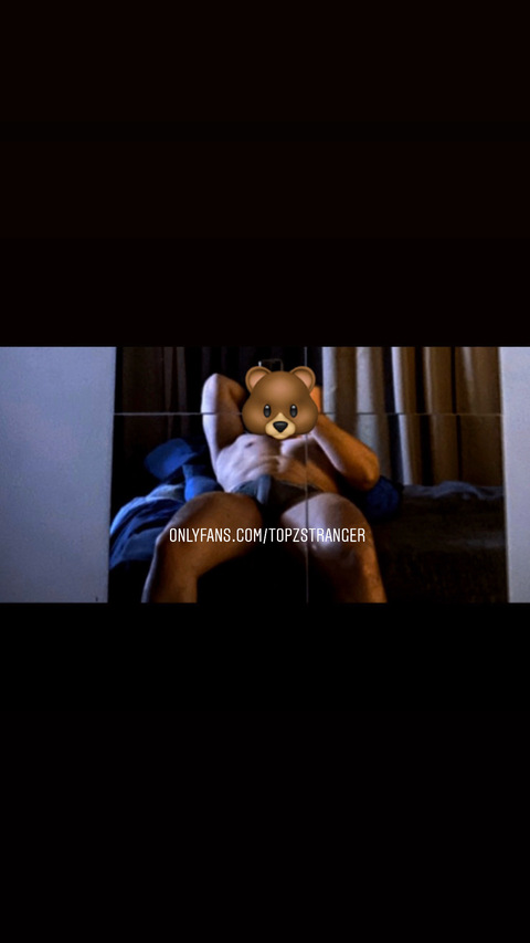 Gambar header OnlyFans topzstranger