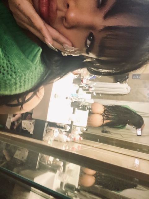 Obraz w nagłówku OnlyFans transviper