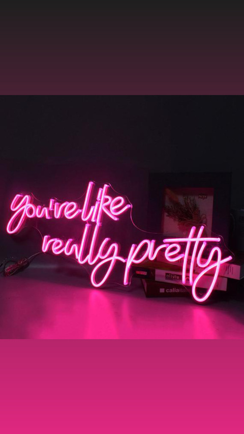 OnlyFans header picture tslariyadior