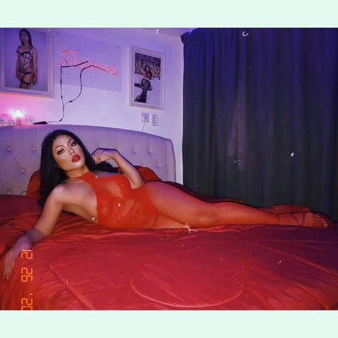 OnlyFans हेडर चित्र tsrosiemor