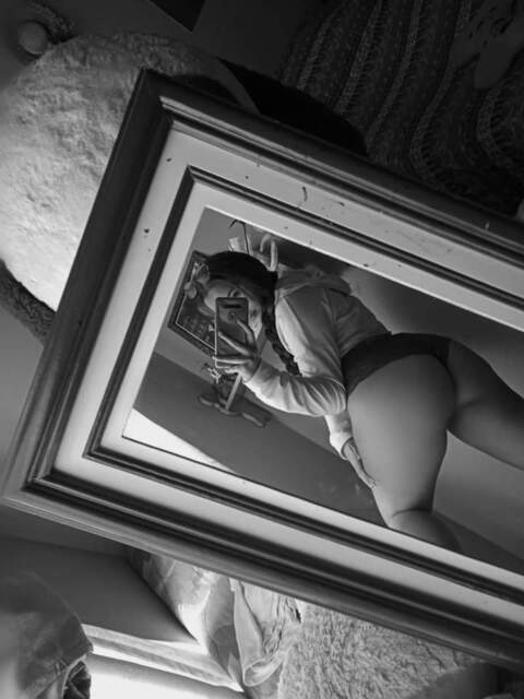 오직 팬들만 볼 수 있는 tulipass의 헤더 사진