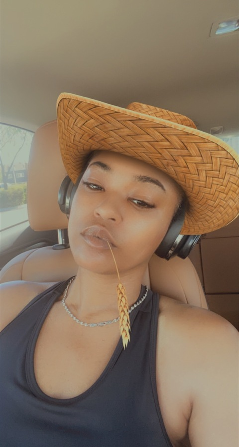 OnlyFansのヘッダー画像 turnerssanctuary