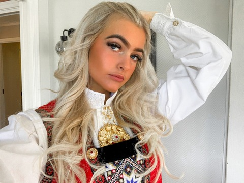 Снимка на заглавието на OnlyFans tuvas03